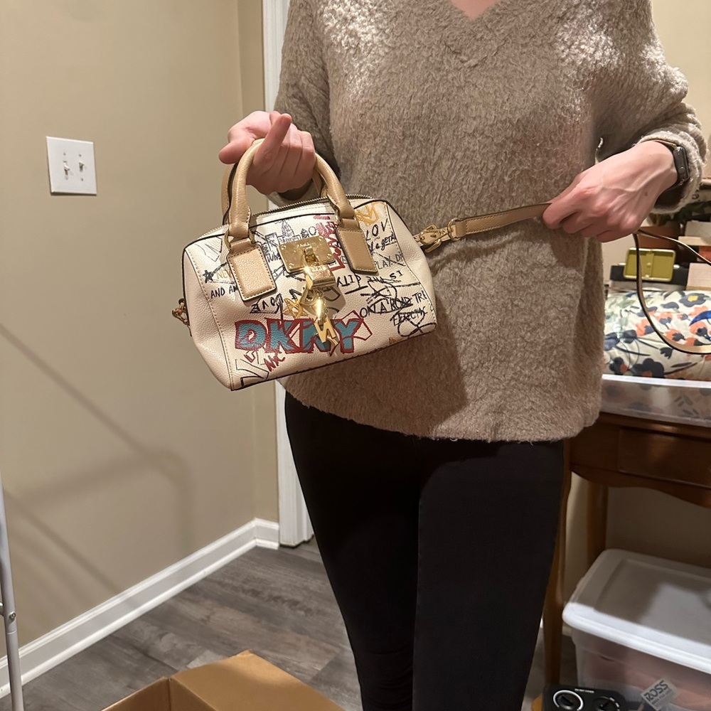 DKNY purse